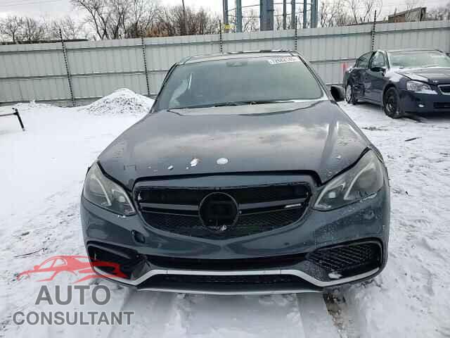 MERCEDES-BENZ E-CLASS 2014 - WDDHF7GB7EA841886