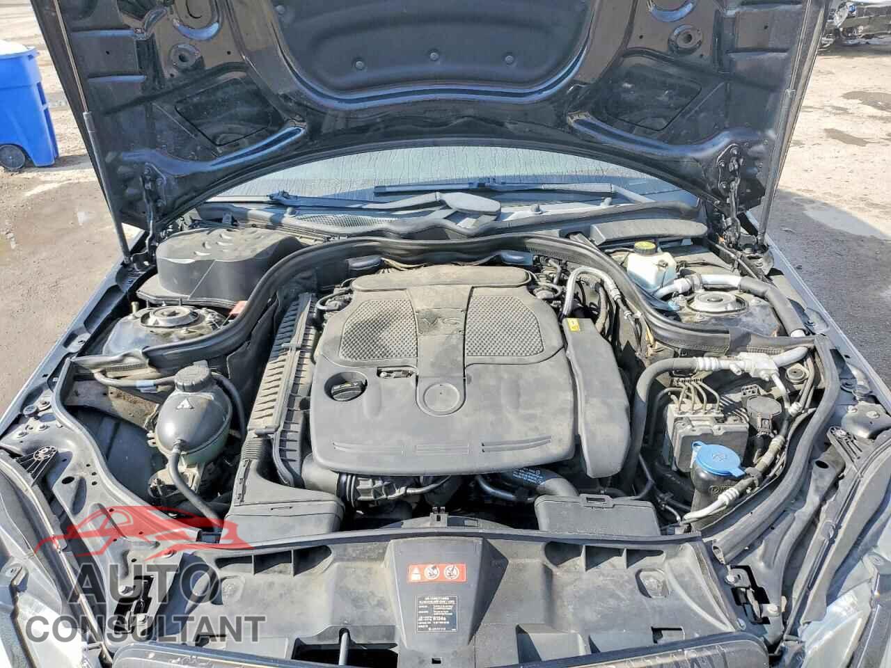 MERCEDES-BENZ E-CLASS 2012 - WDDHF5KB7CA567792
