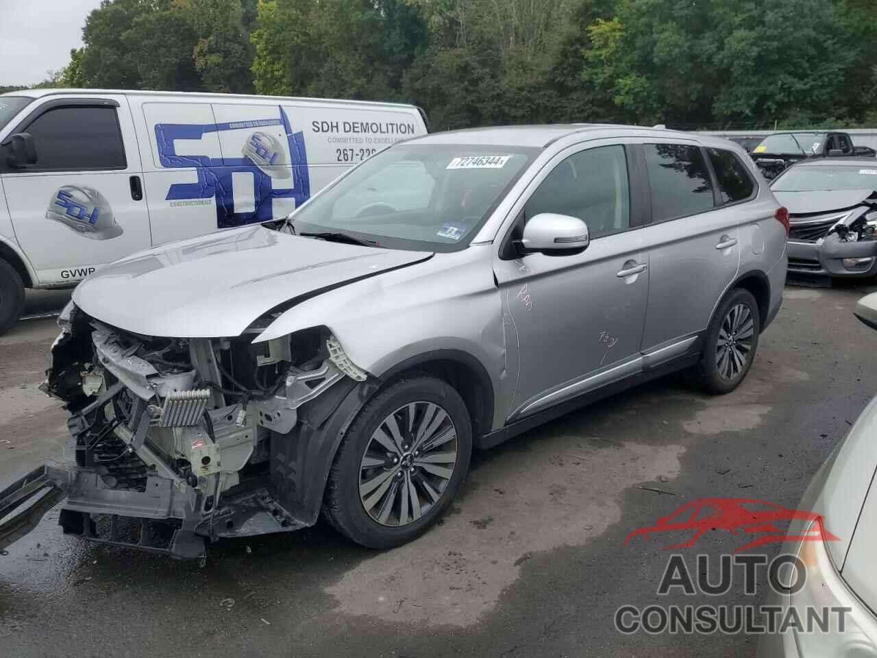 MITSUBISHI OUTLANDER 2019 - JA4AD3A38KZ047241