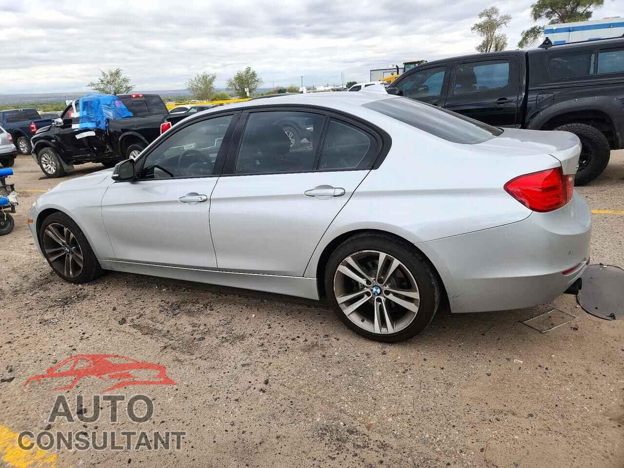 BMW 3 SERIES 2013 - WBA3B5C54DF593258
