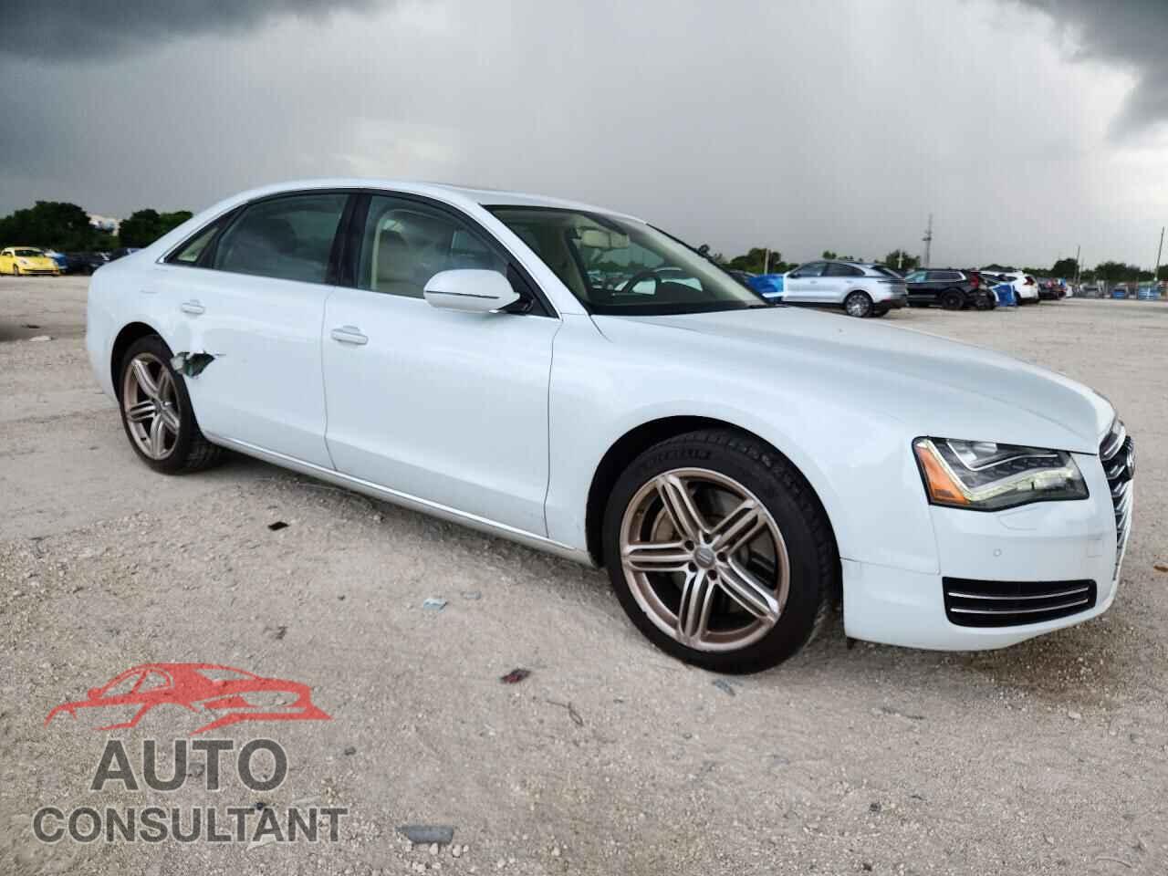 AUDI A8 2013 - WAUR2AFD6DN008935
