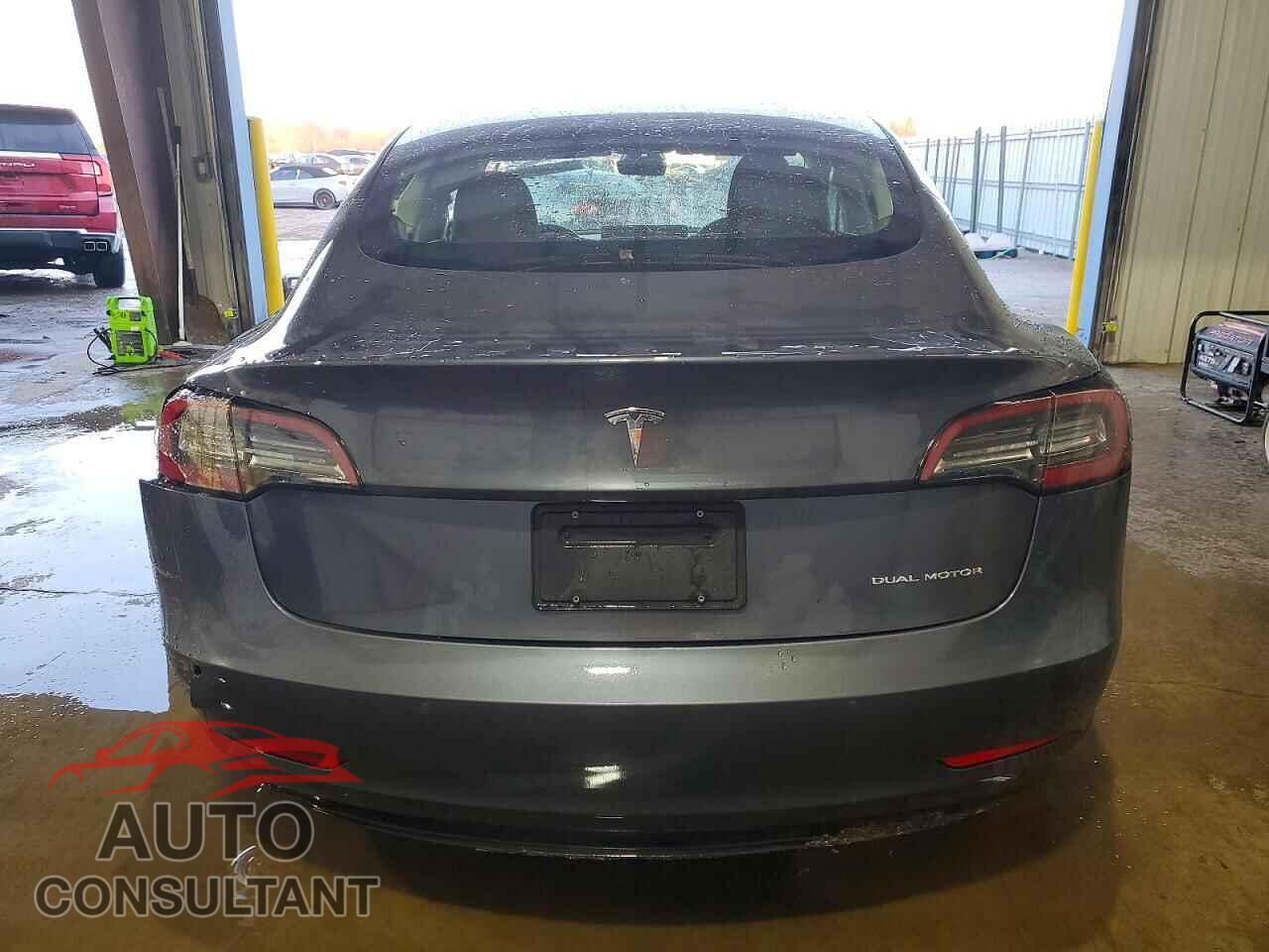 TESLA MODEL 3 2022 - 5YJ3E1EB7NF341211