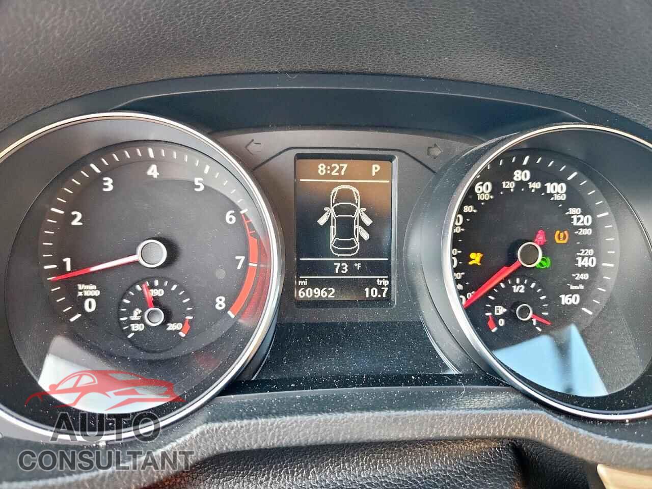 VOLKSWAGEN PASSAT 2017 - 1VWBT7A33HC013415