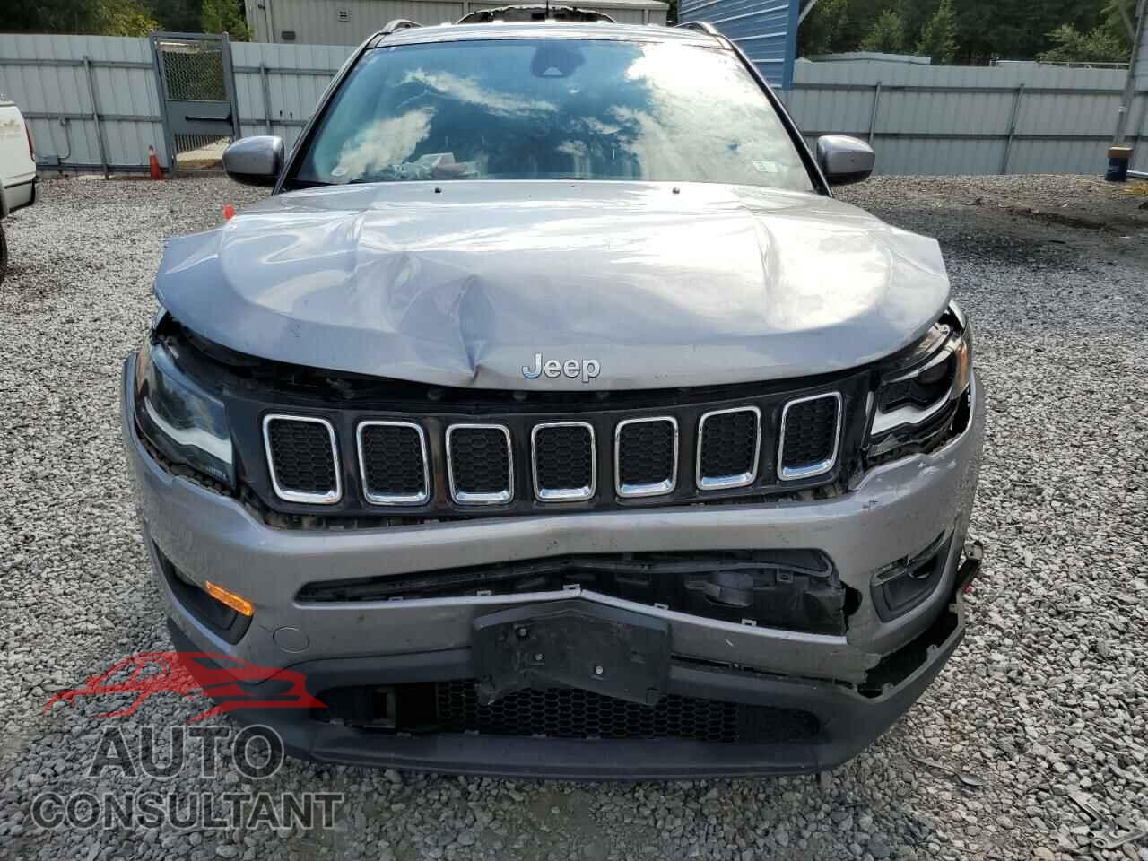 JEEP COMPASS 2018 - 3C4NJDBB1JT483060