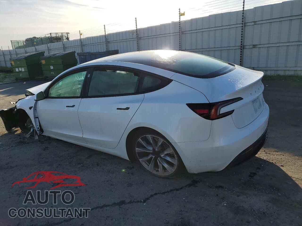 TESLA MODEL 3 2025 - 5YJ3E1EA8SF075460