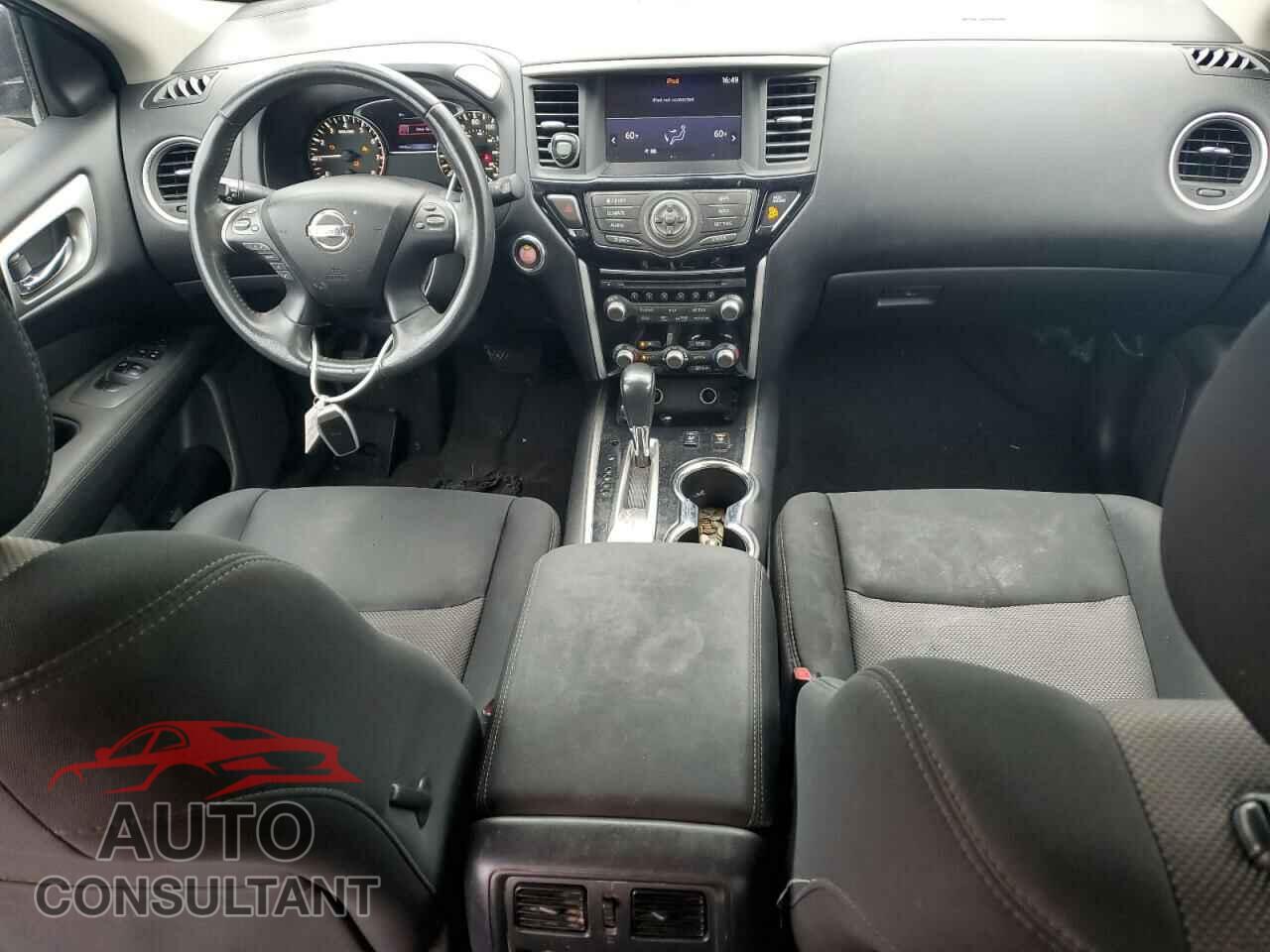 NISSAN PATHFINDER 2017 - 5N1DR2MN5HC674644