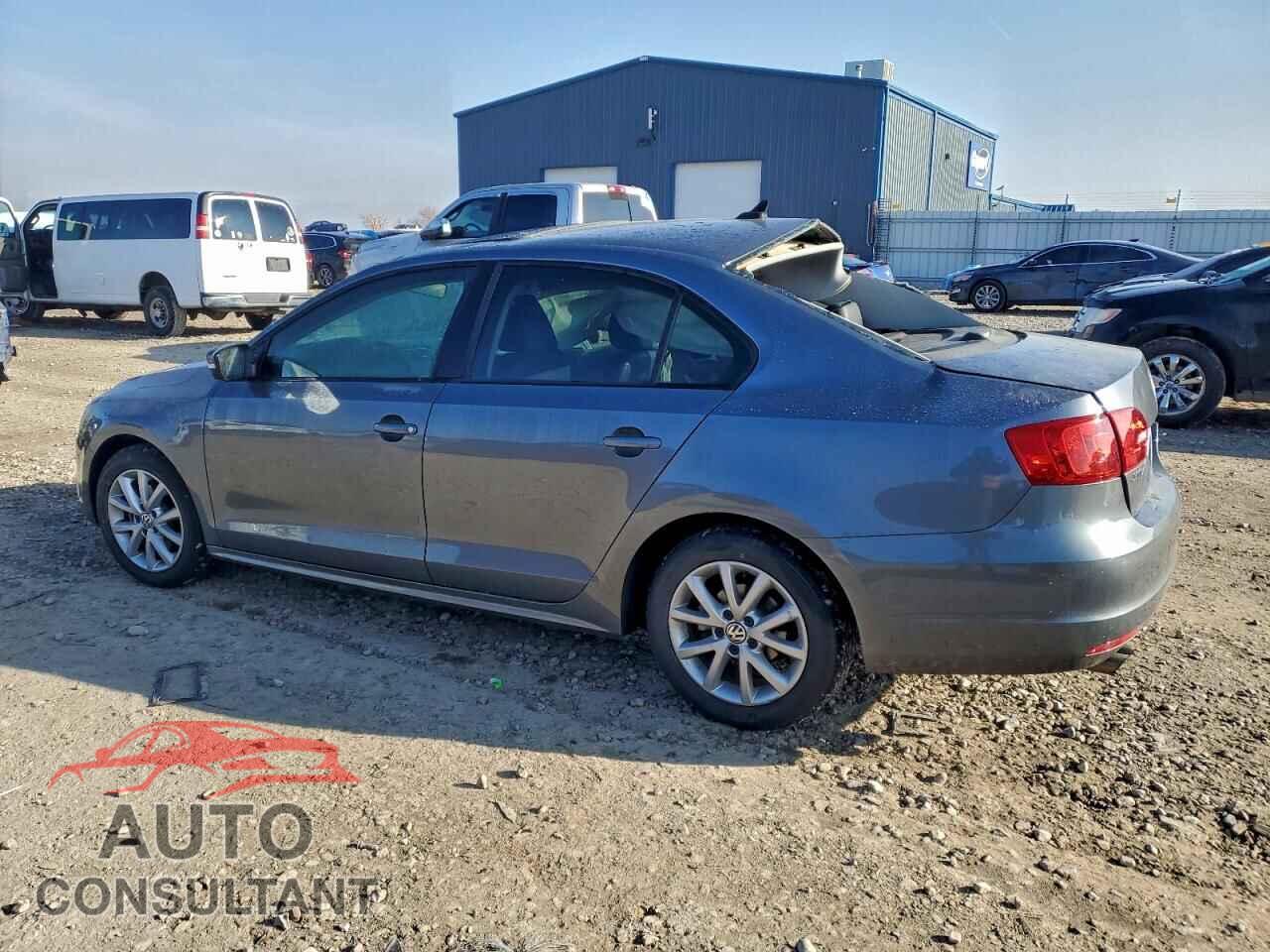 VOLKSWAGEN JETTA 2012 - 3VWDX7AJ6CM383034