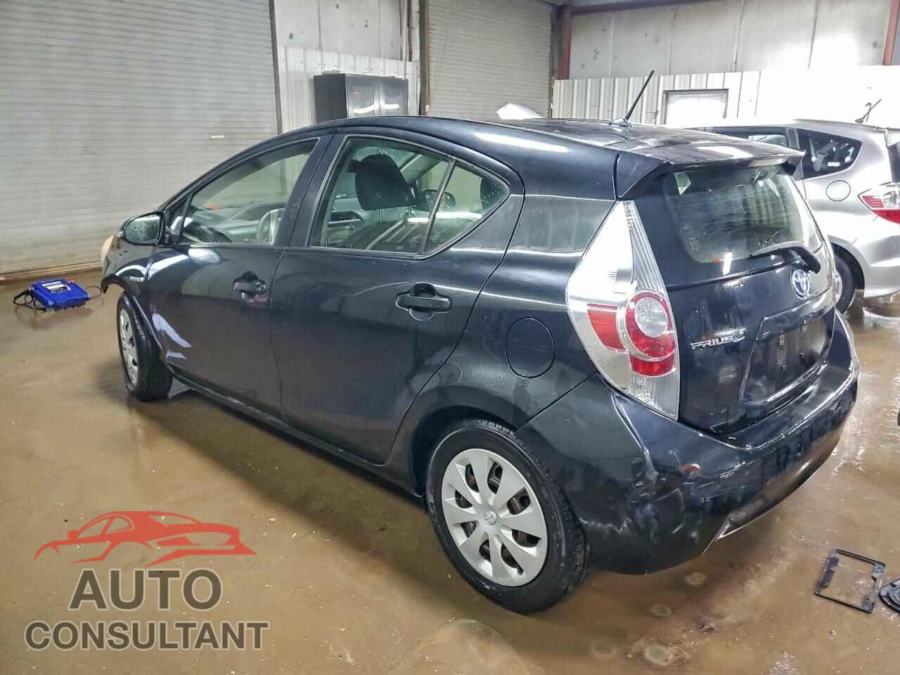 TOYOTA PRIUS 2013 - JTDKDTB34D1550033