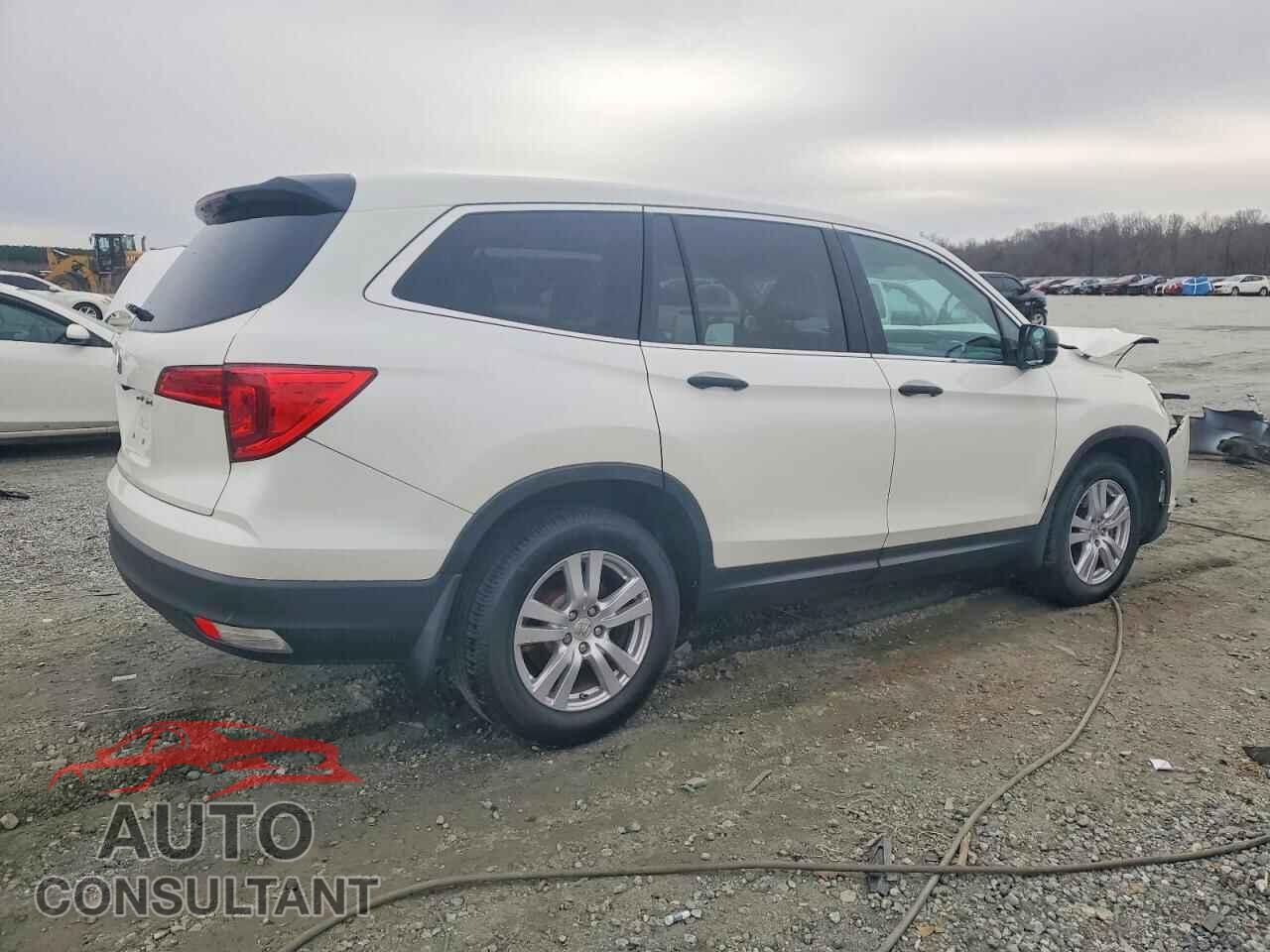 HONDA PILOT 2016 - 5FNYF5H13GB036272