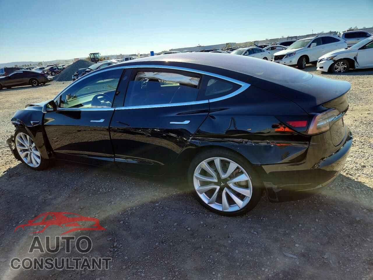 TESLA MODEL 3 2018 - 5YJ3E1EA3JF179448