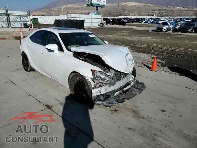 LEXUS IS 2014 - JTHBE1D27E5000730