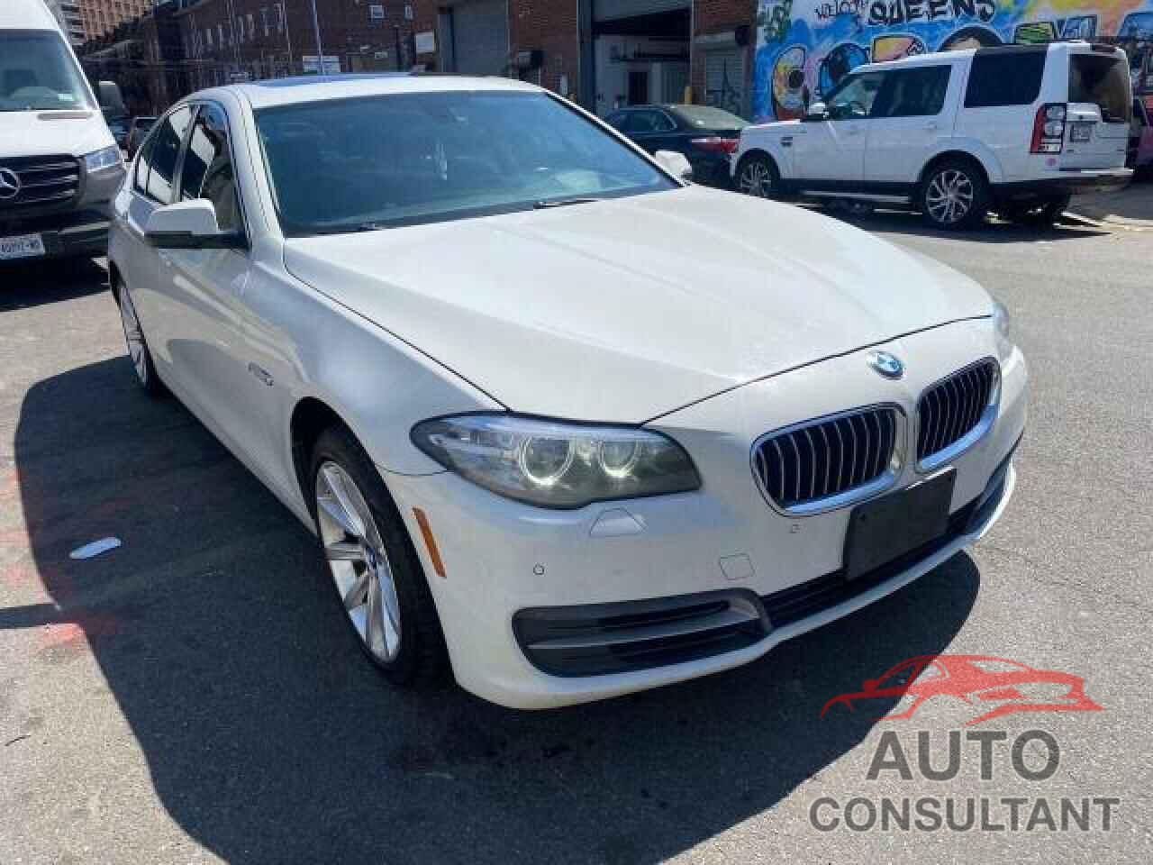 BMW 5 SERIES 2014 - WBA5B3C57ED538359