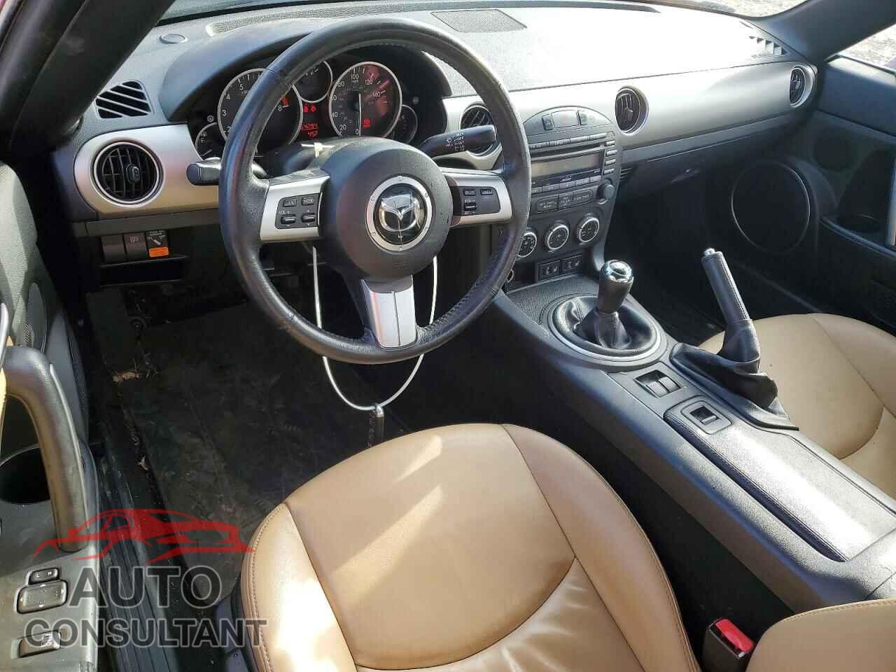 MAZDA MX5 2011 - JM1NC2PF8B0216376