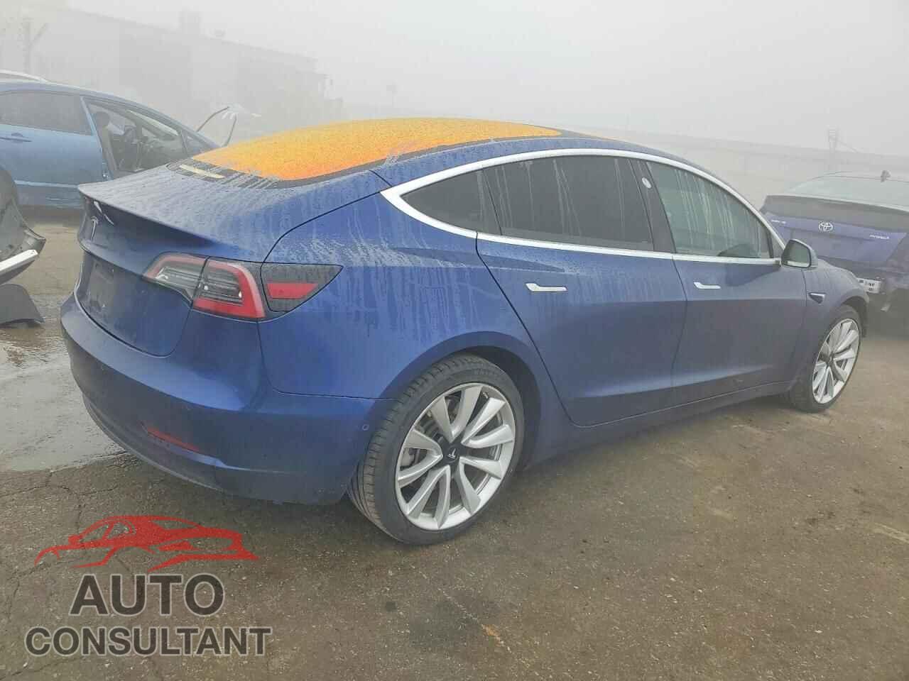 TESLA MODEL 3 2018 - 5YJ3E1EAXJF035007