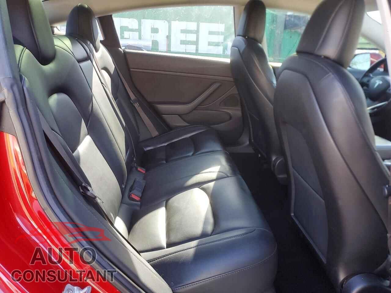 TESLA MODEL 3 2018 - 5YJ3E1EB5JF117249