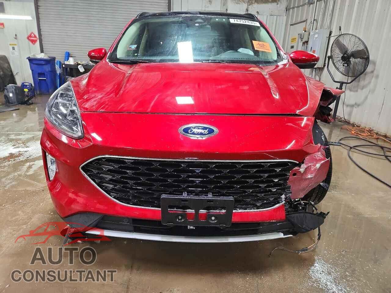 FORD ESCAPE 2020 - 1FMCU9J97LUA70512