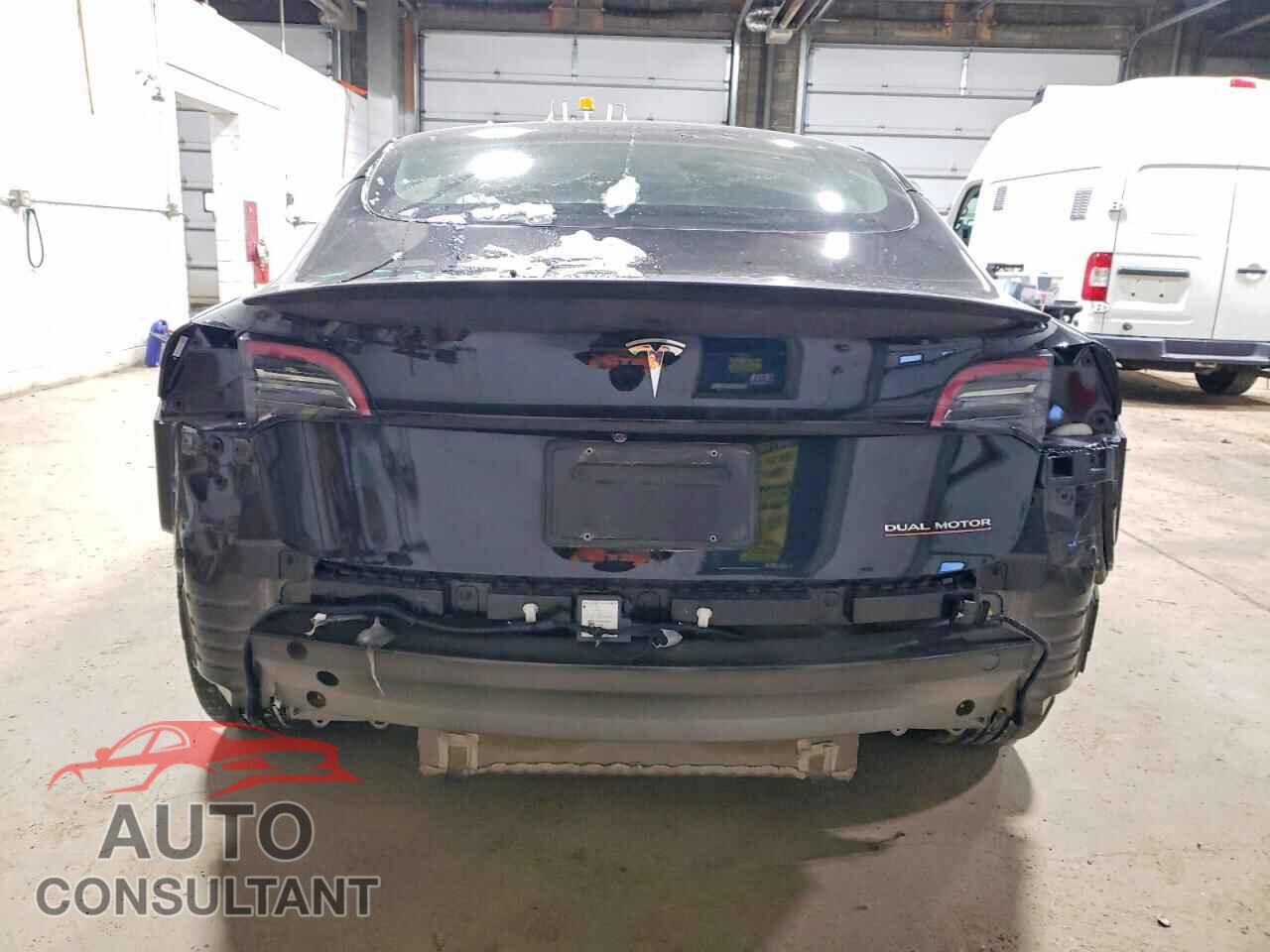 TESLA MODEL 3 2023 - 5YJ3E1EC9PF575765