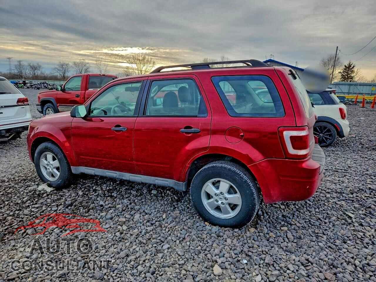 FORD ESCAPE 2009 - 1FMCU02739KB28516