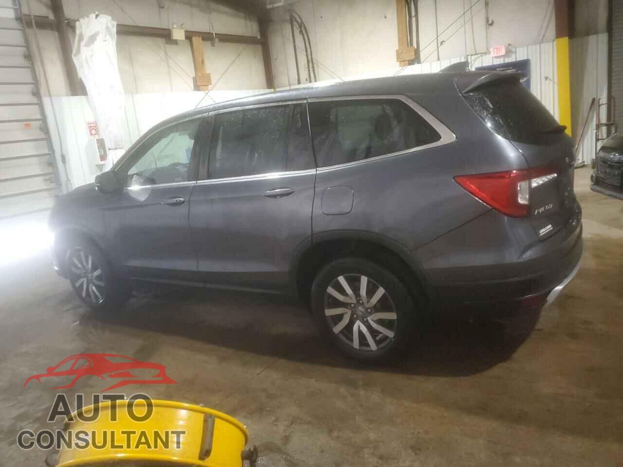 HONDA PILOT 2020 - 5FNYF6H52LB031082