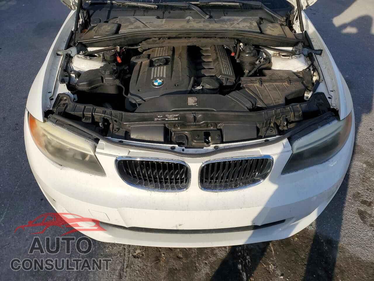 BMW 1 SERIES 2013 - WBAUL7C57DVM83825