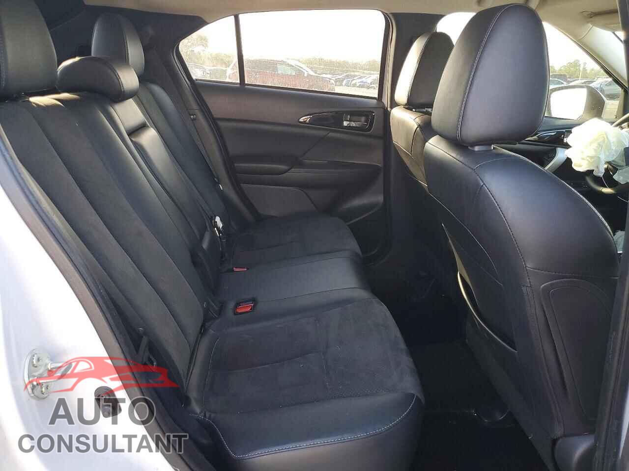 MITSUBISHI ECLIPSE 2023 - JA4ATWAA5PZ001358