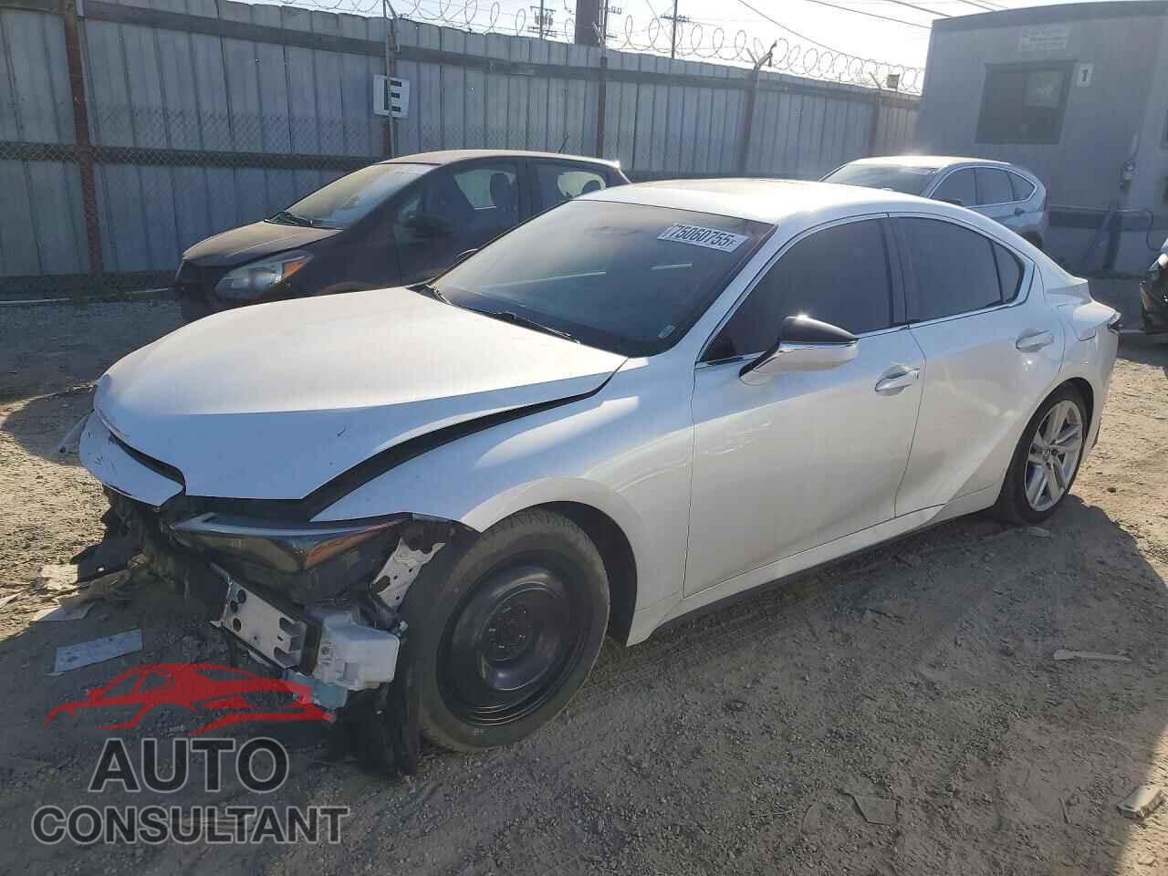 LEXUS IS 2021 - JTHCA1D24M5111511