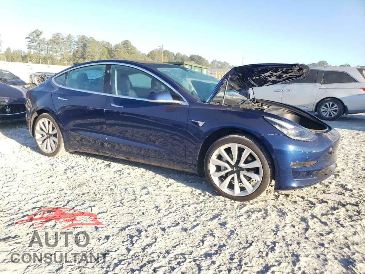 TESLA MODEL 3 2018 - 5YJ3E1EA5JF024951