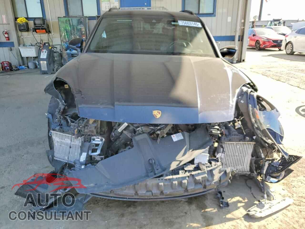 PORSCHE CAYENNE 2020 - WP1AA2AY7LDA08867