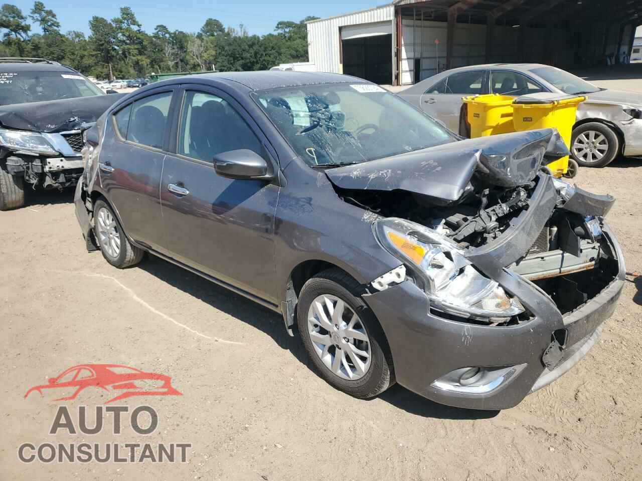 NISSAN VERSA 2017 - 3N1CN7AP3HL805396