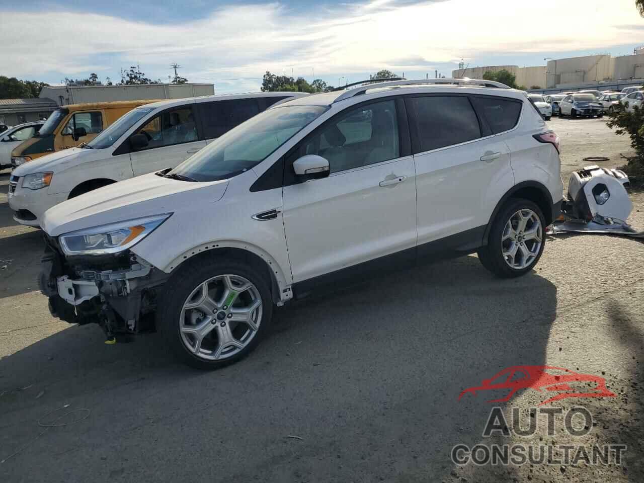 FORD ESCAPE 2018 - 1FMCU9J92JUC19583