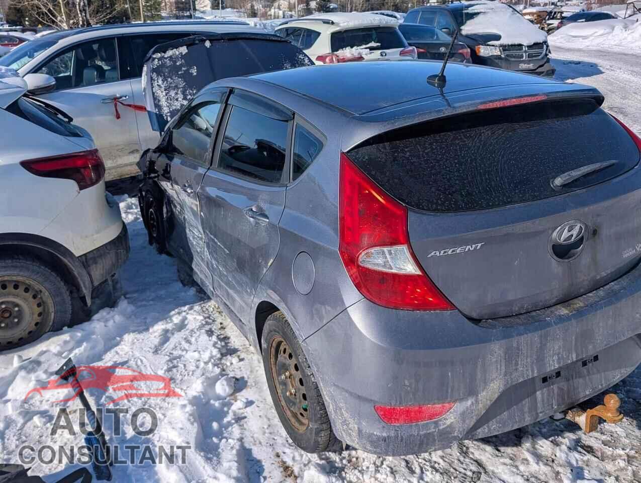 HYUNDAI ACCENT 2017 - KMHCT5AE7HU330360