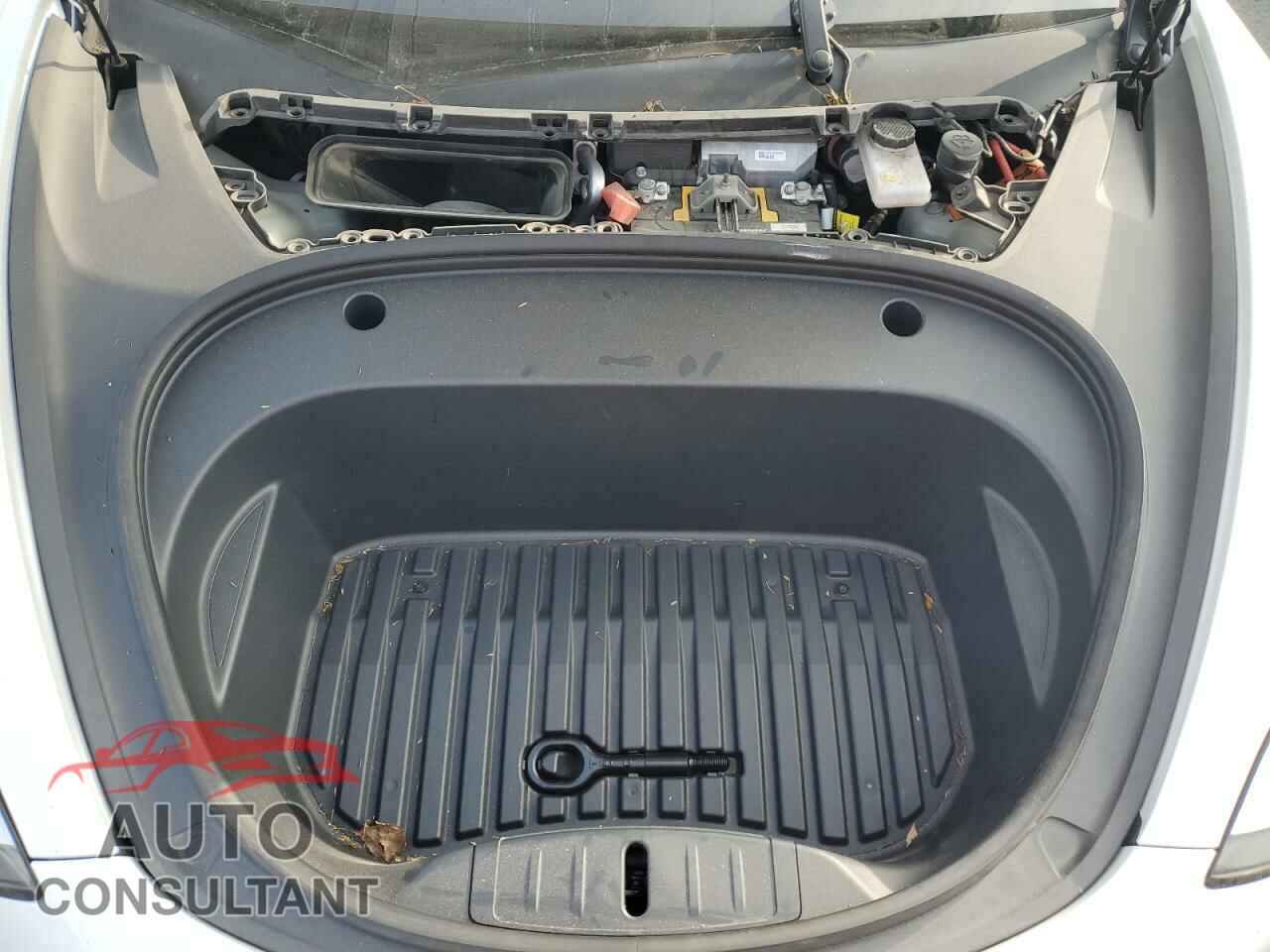 TESLA MODEL 3 2020 - 5YJ3E1EA9LF806429