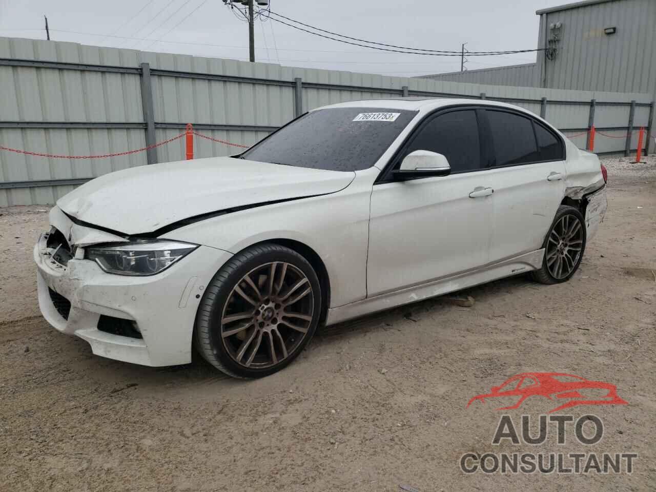 BMW 3 SERIES 2018 - WBA8B3G5XJNU82980
