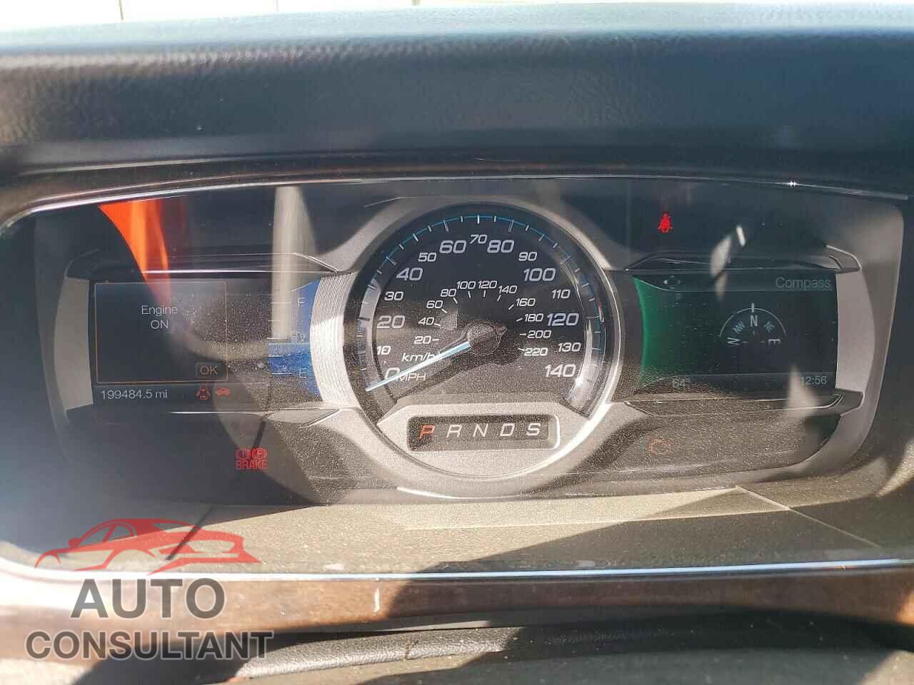 FORD TAURUS 2017 - 1FAHP2F83HG108645