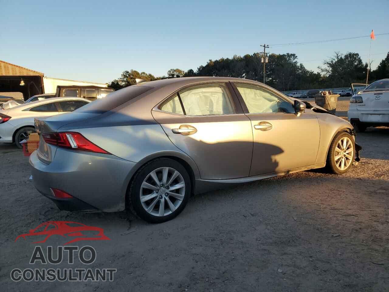 LEXUS IS 2016 - JTHBA1D28G5015686