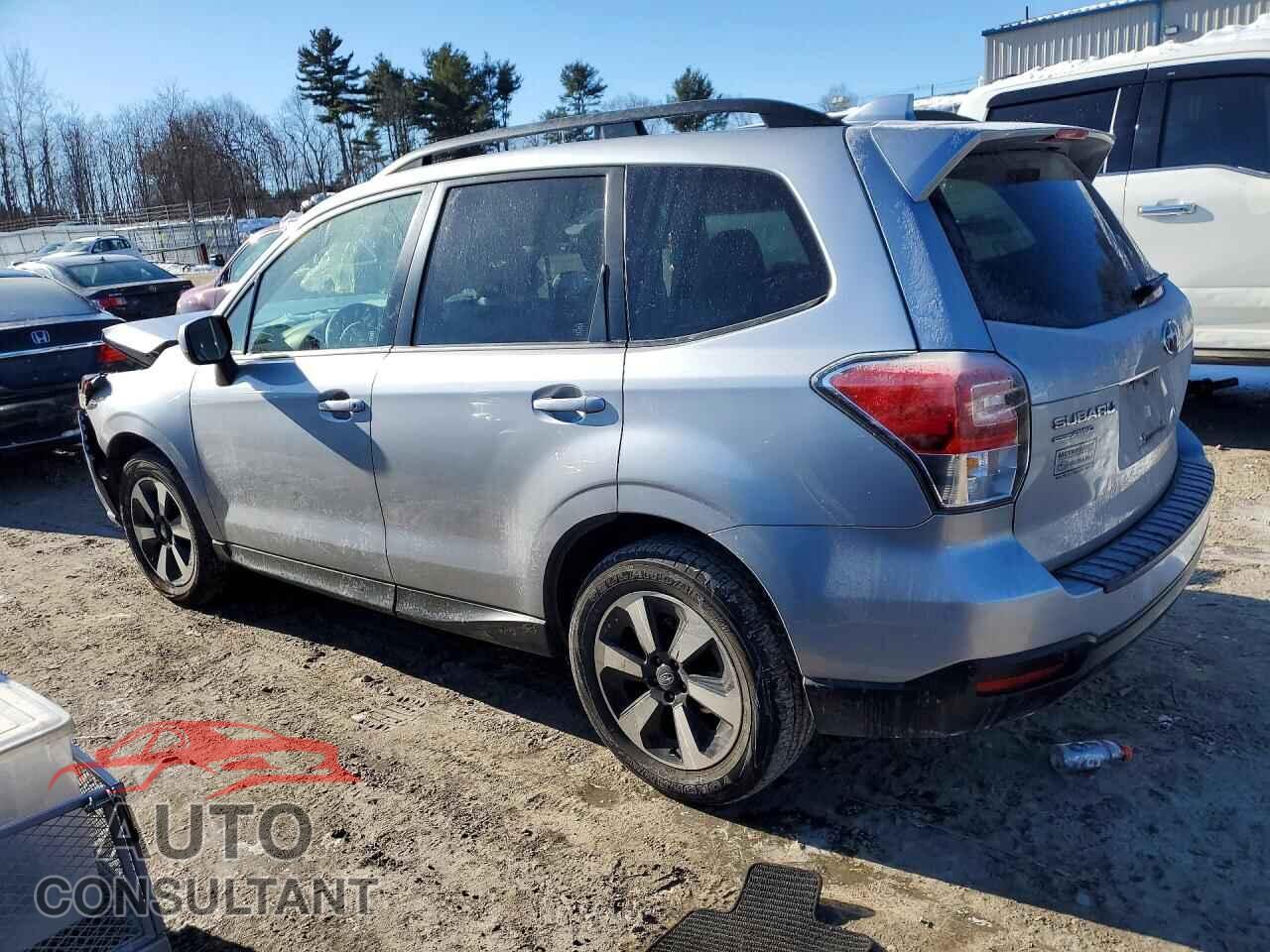 SUBARU FORESTER 2017 - JF2SJAGC8HH421703