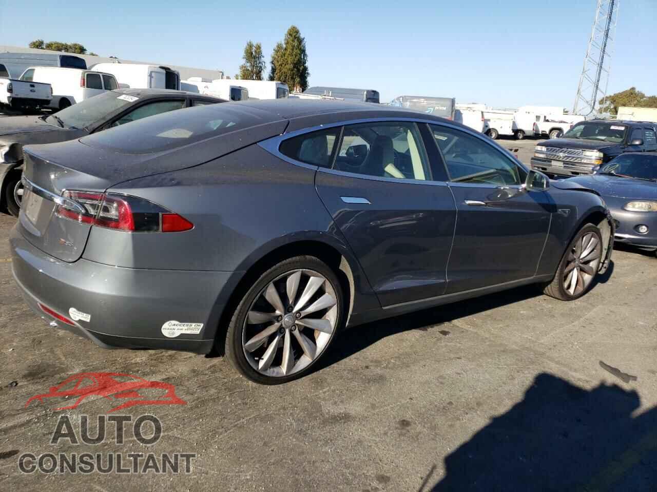 TESLA MODEL S 2013 - 5YJSA1DP3DFP06938