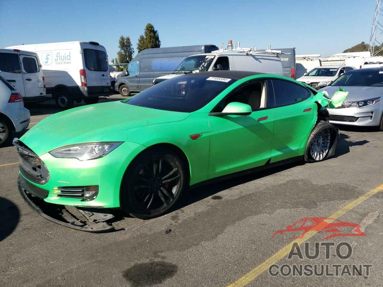 TESLA MODEL S 2013 - 5YJSA1CN4DFP11355