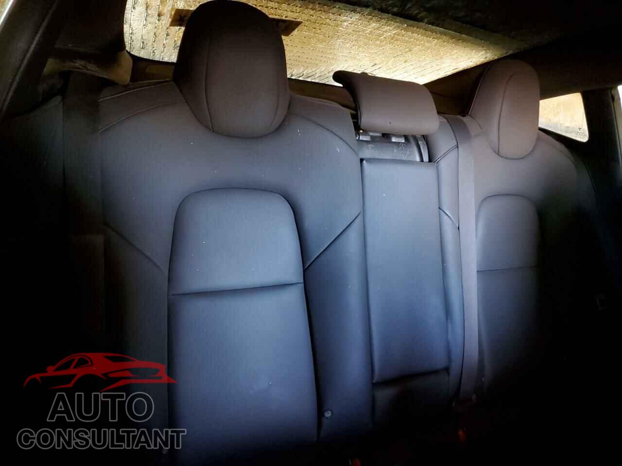 TESLA MODEL 3 2018 - 5YJ3E1EA2JF040363