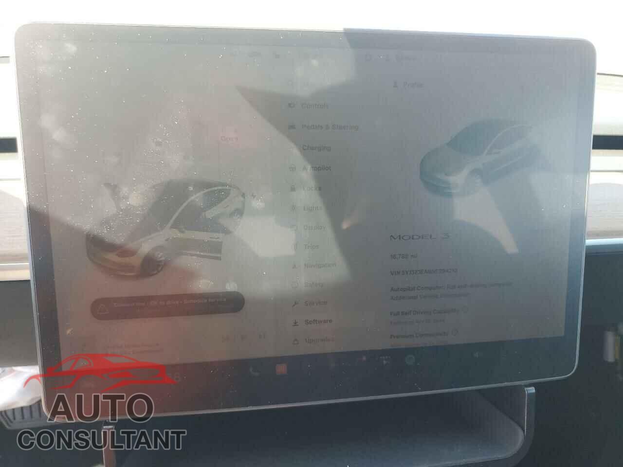 TESLA MODEL 3 2022 - 5YJ3E1EA6NF294213