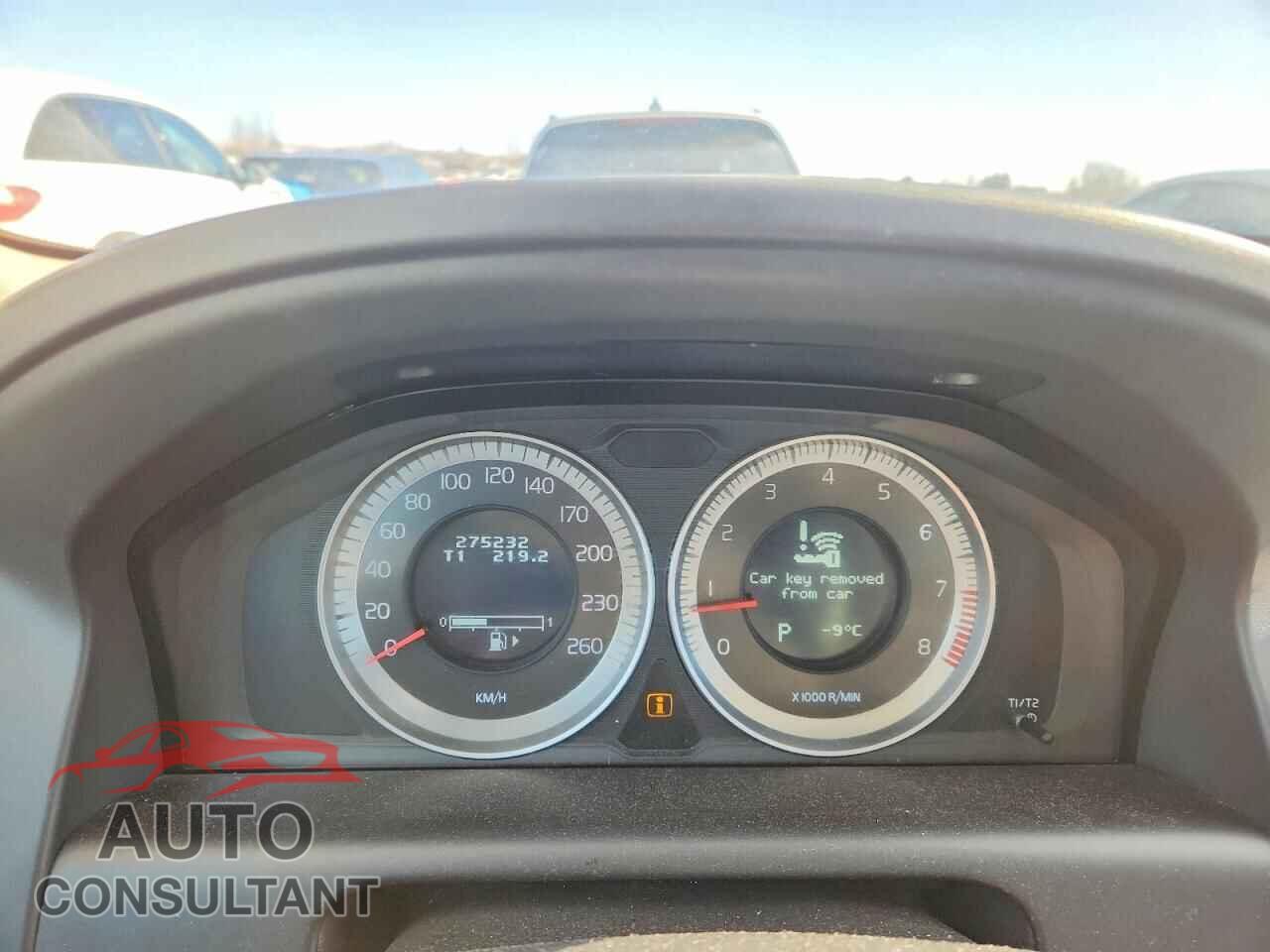 VOLVO XC60 2013 - YV4952DZ0D2371616