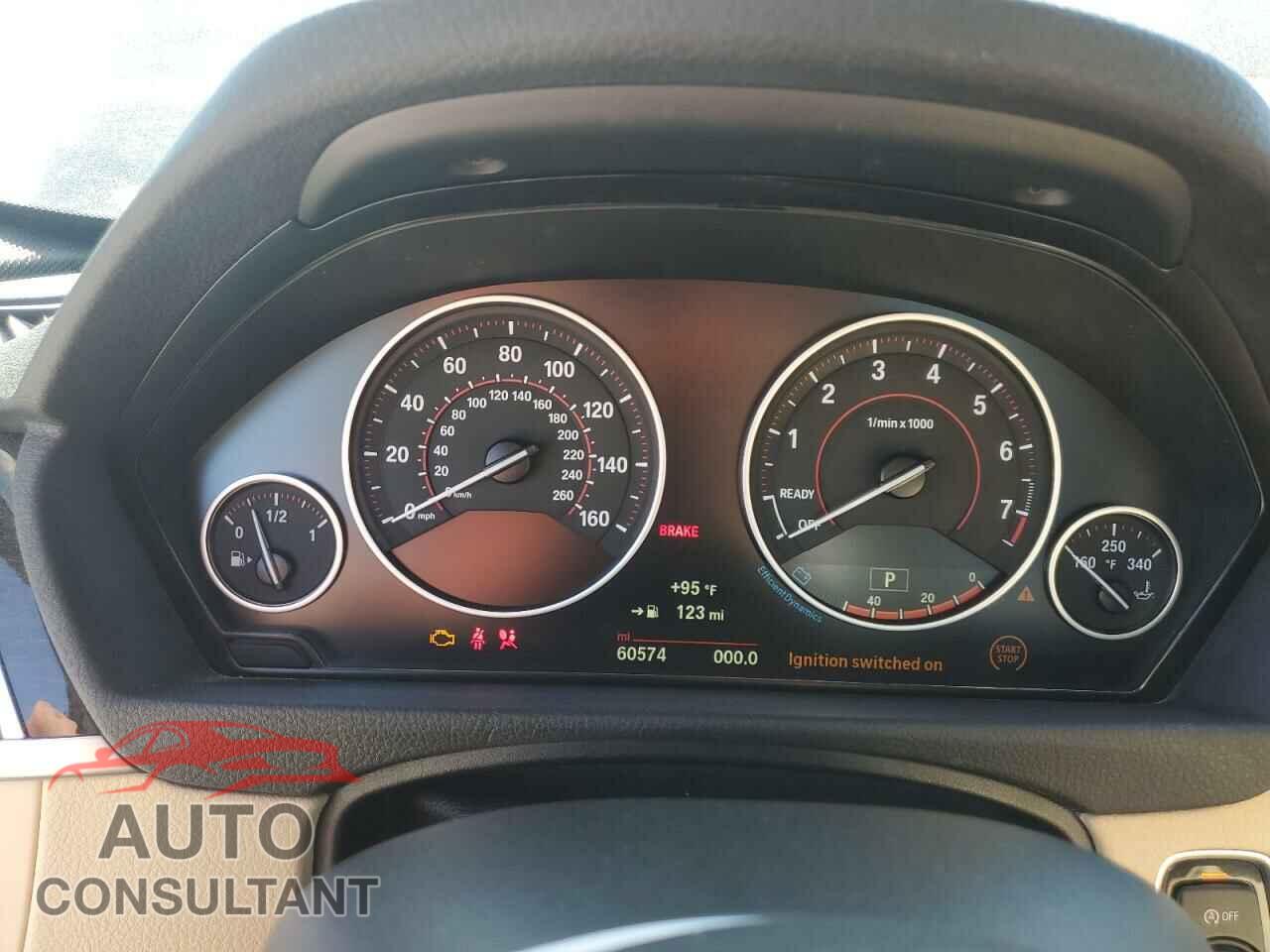 BMW 3 SERIES 2016 - WBA8E9G50GNU29692