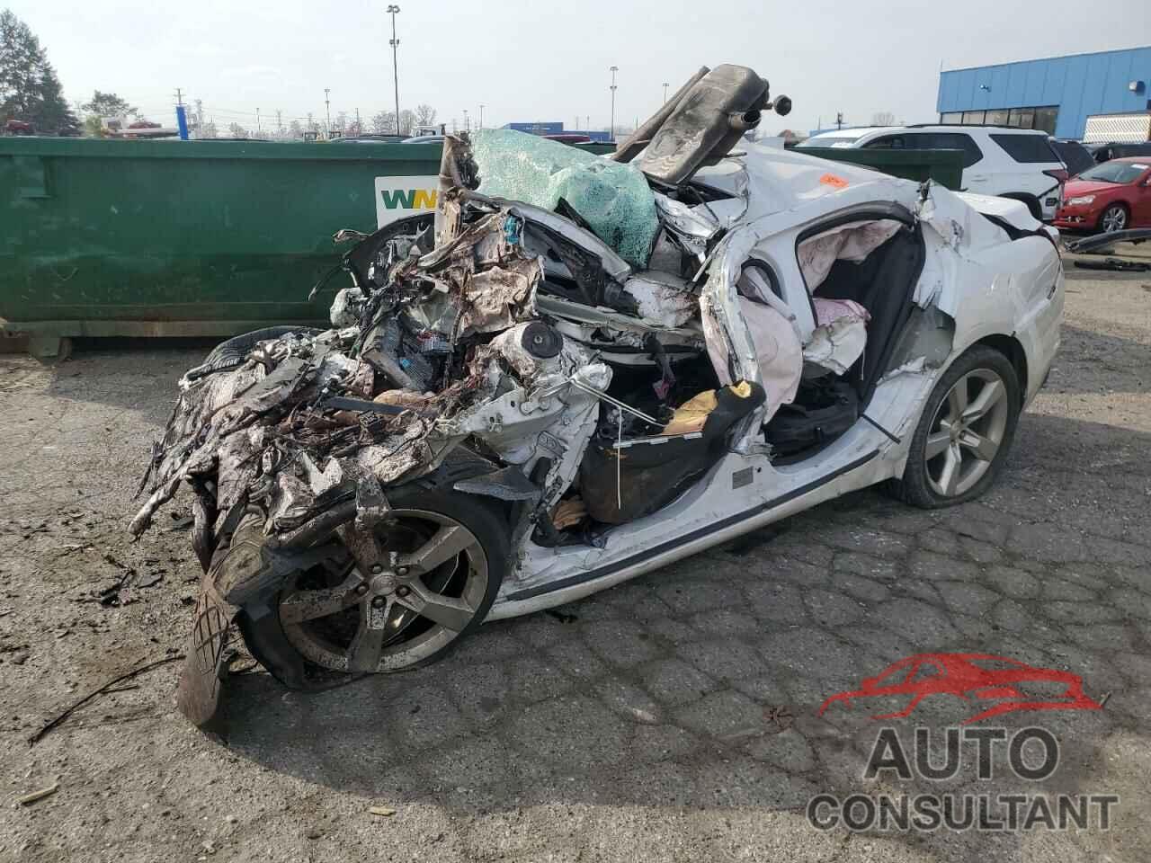 CHEVROLET MALIBU 2015 - 1G11C5SL4FF122505