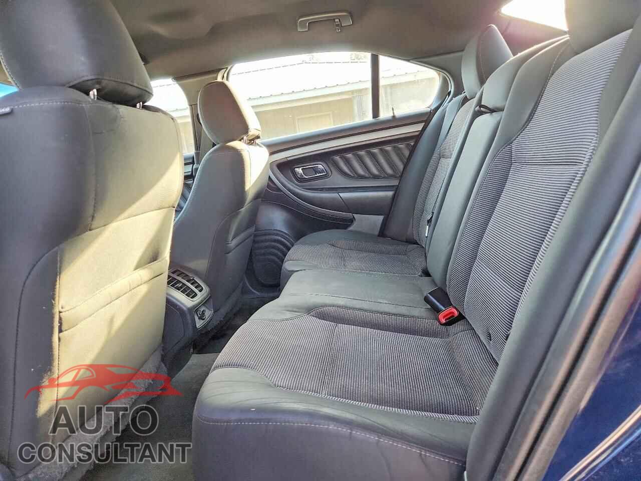FORD TAURUS 2017 - 1FAHP2E84HG129800