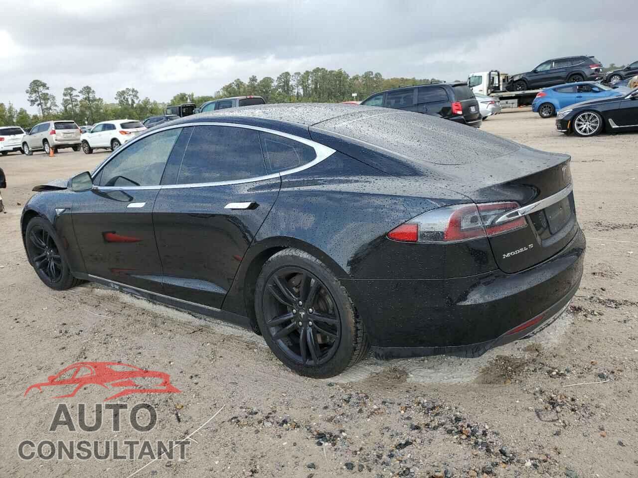 TESLA MODEL S 2015 - 5YJSA1S21FF090683