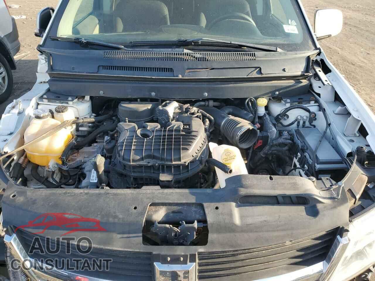DODGE JOURNEY 2015 - 3C4PDCBG5FT690645