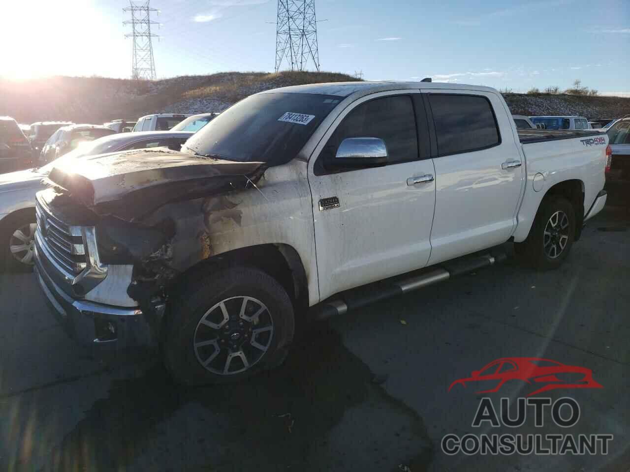 TOYOTA TUNDRA 2020 - 5TFAY5F14LX948651