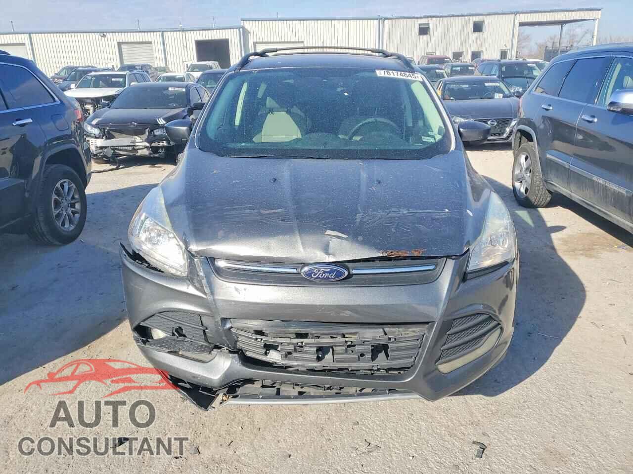 FORD ESCAPE 2013 - 1FMCU0GX5DUB02490