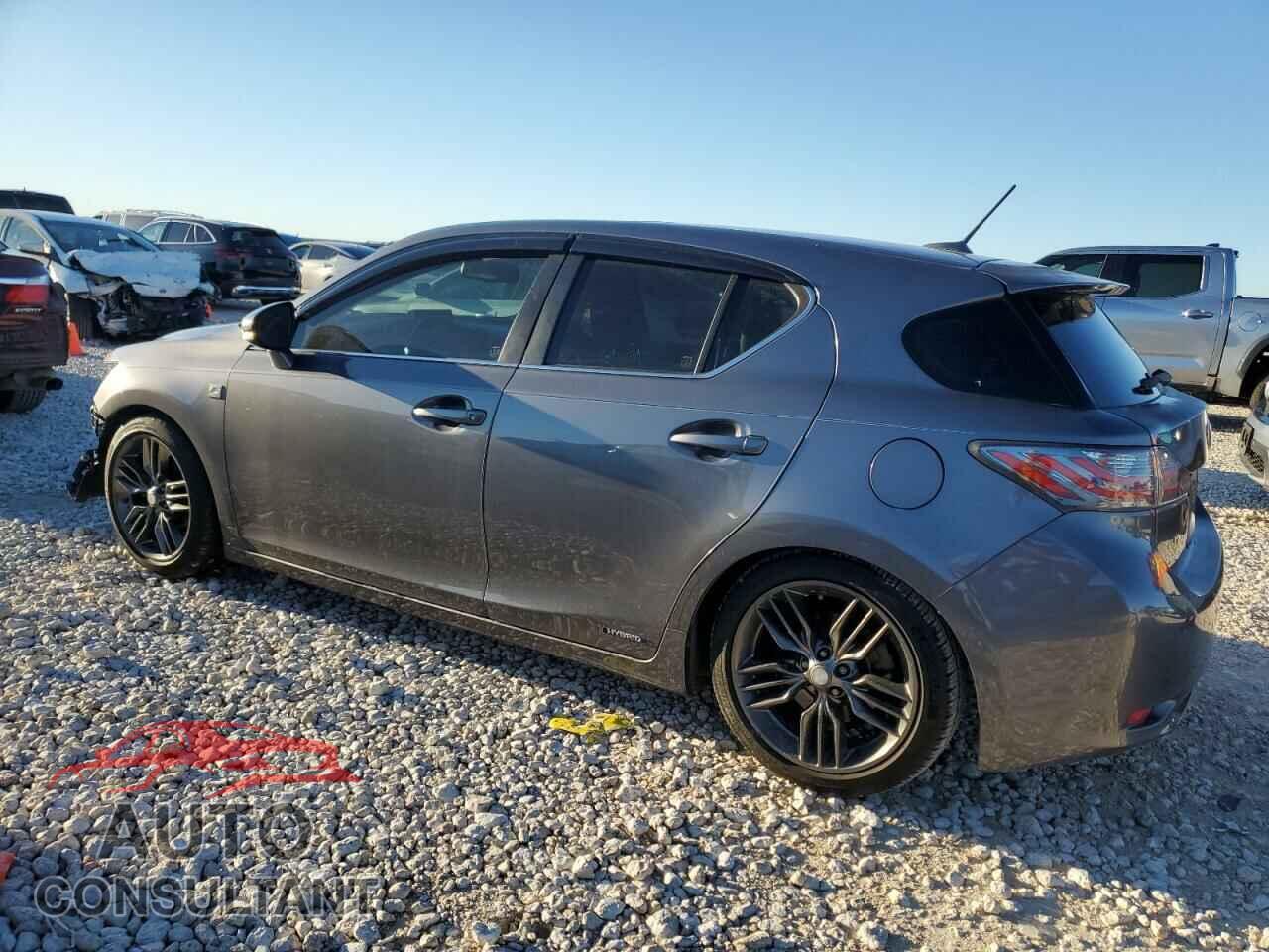 LEXUS CT 200 2012 - JTHKD5BH2C2078350