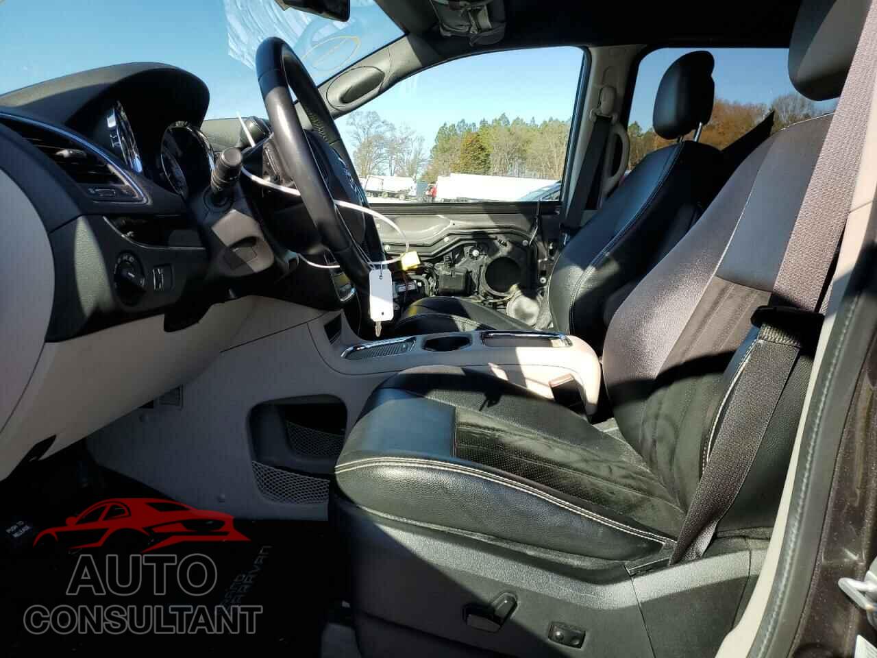 DODGE CARAVAN 2015 - 2C4RDGCG2FR659743